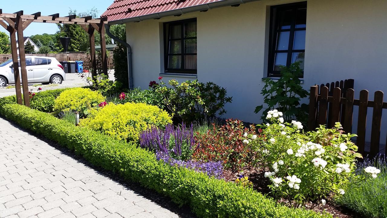 Hotel Godewind Thiessow Exterior photo